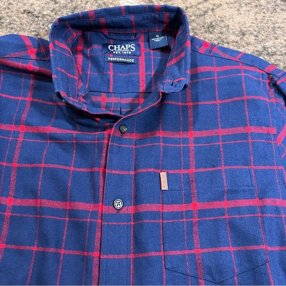 Men’s Chaps Button Down Shirt in Navy Red Plaid - Picture 5 of 5